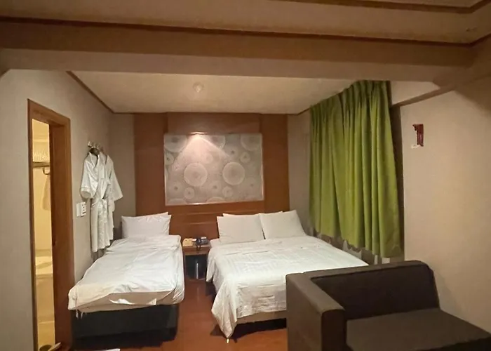 Jahamun 汽车旅馆 *
