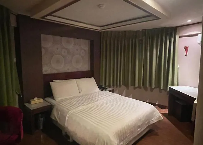 汽车旅馆 Jahamun